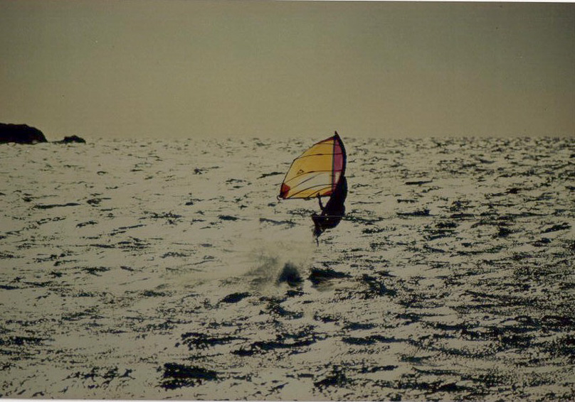 John, Les Lecques, surfen - 01 januari 1991