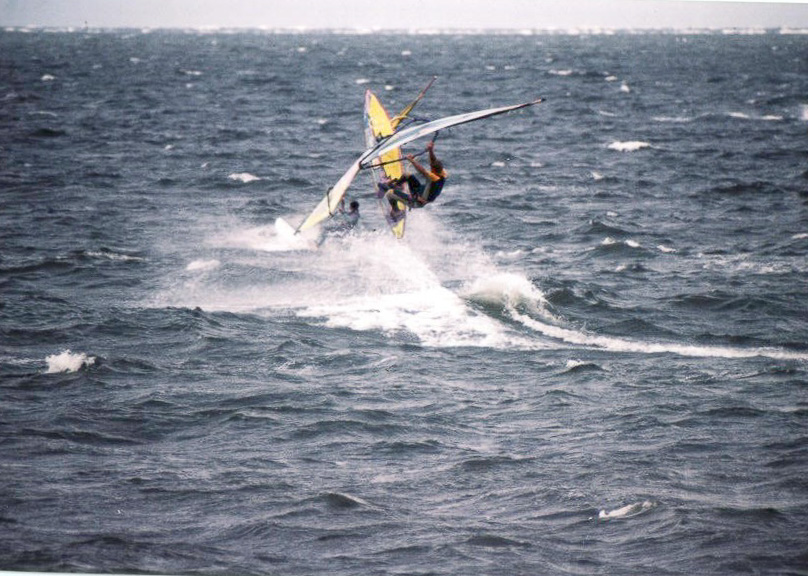 John, Zeeland, surfen - 08 augustus 1991