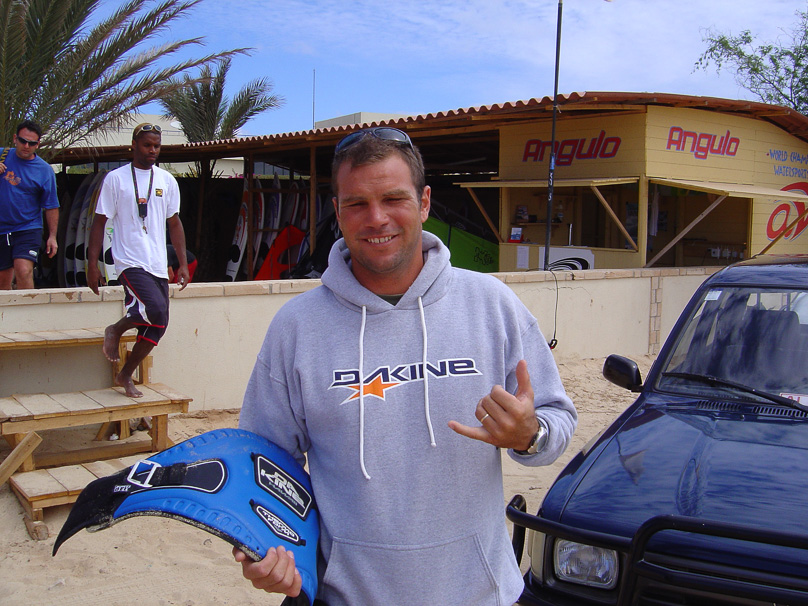 Cabo Verde, Josh Angulo, Vakantie - 24 februari 2004